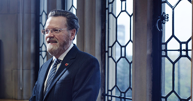 Portrait photo of Professor Sir Keith Burnett